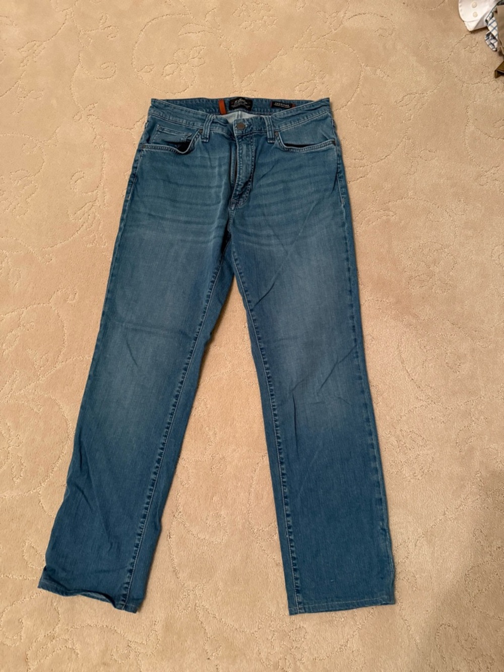 Classic Straight-Leg Men's Jeans in Mid Blue